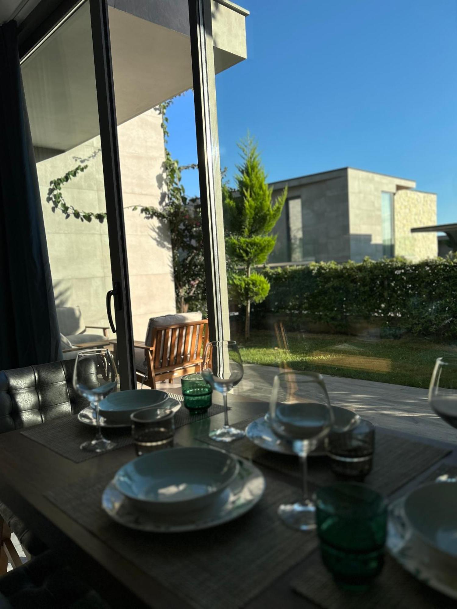 Olea Family With Garden Apartment Dhermi